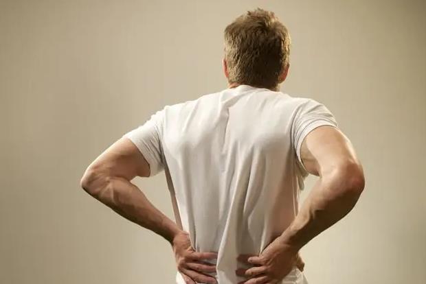腰肌劳损会有哪些症状?