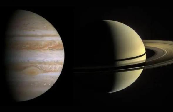 木星和土星哪个大？
